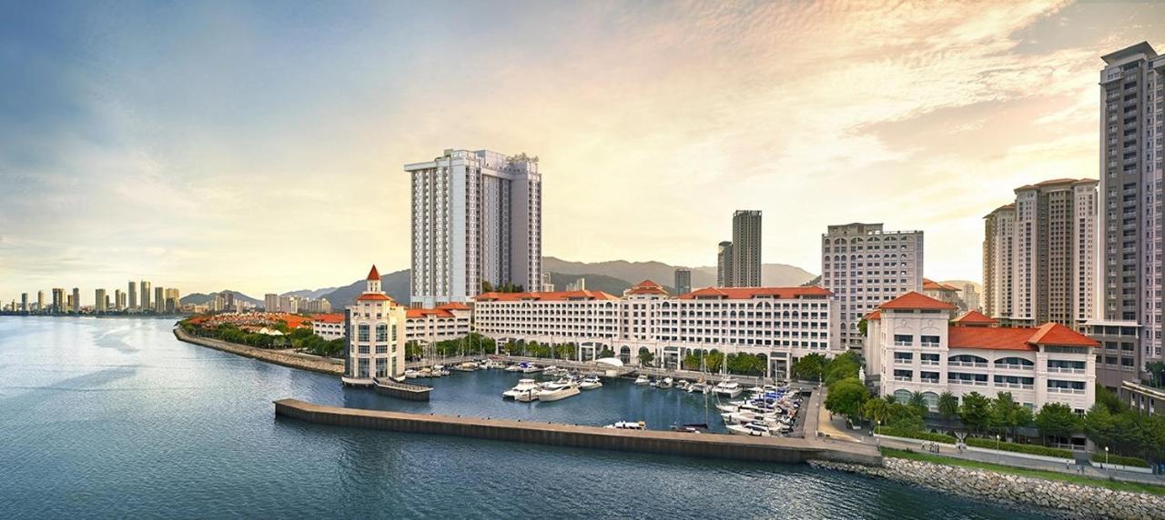 Perfect Marina @ Strait Quay /w Exclusive *