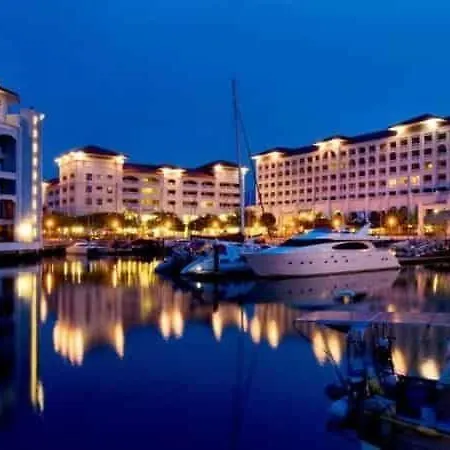 Perfect Marina @ Strait Quay /W Exclusive Stay Tanjung Tokong Exterior photo