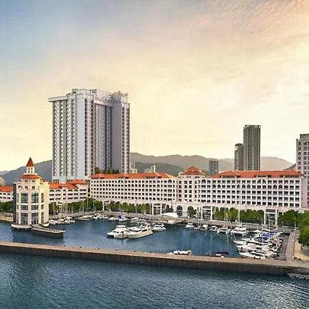 Perfect Marina @ Strait Quay /W Exclusive Stay Tanjung Tokong Exterior photo