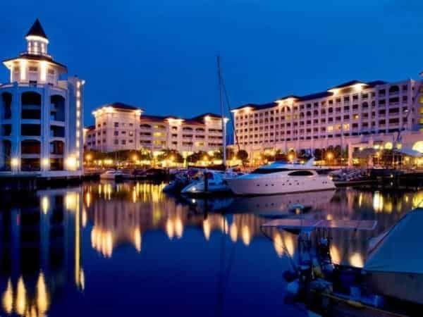 Perfect Marina @ Strait Quay /w Exclusive *